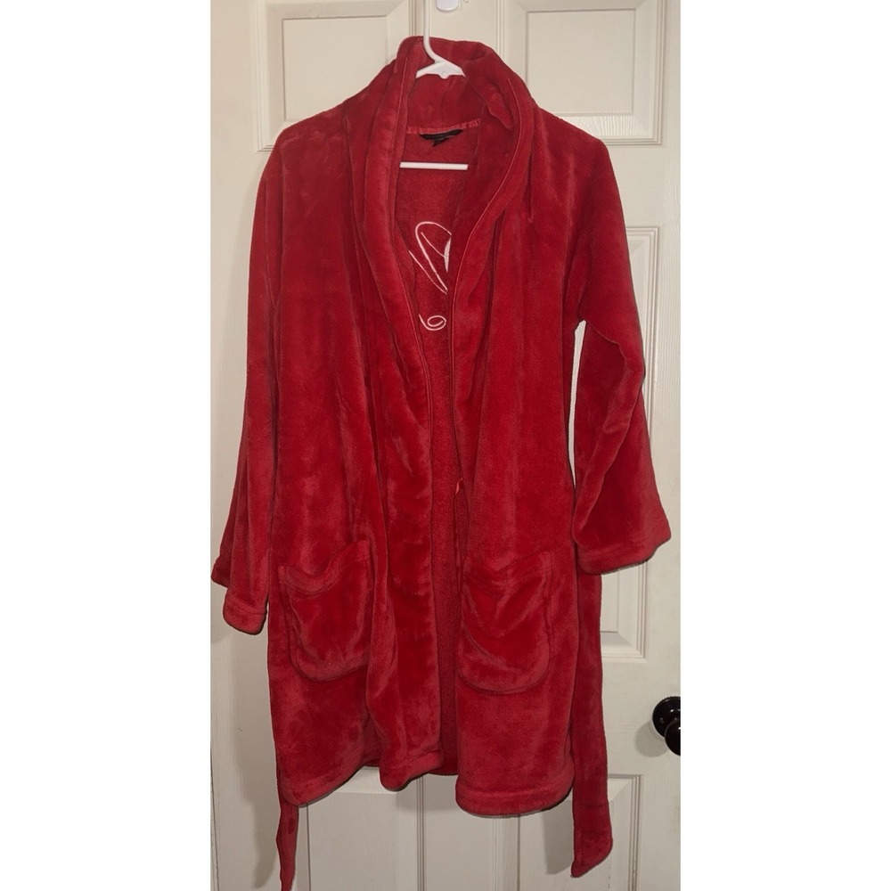 Victorias Secret robe Womens M L Fleece Short Red Cozy Plush Lounge Medium Large